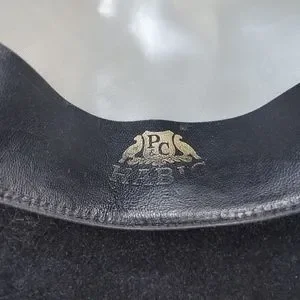 Vintage P&C Habig Wein Black Felt Hat P&C Habig Wein | Accessories | Vintage Pc Habig Wein Black  main image 2